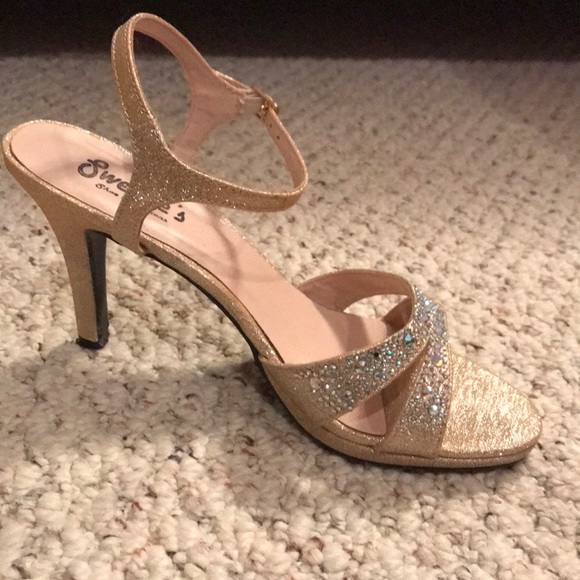 Prom heels - Picture 2 of 4